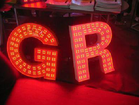 商丘LED发光字有哪些优势？