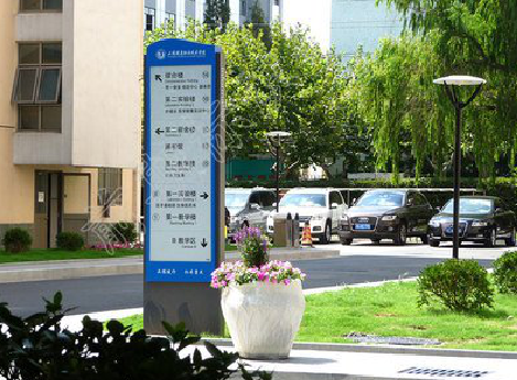 商丘哪些因素影响宣传栏的制作？